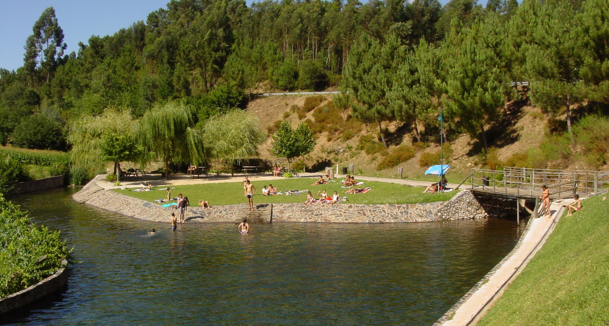 Animação de verão nas praias fluviais